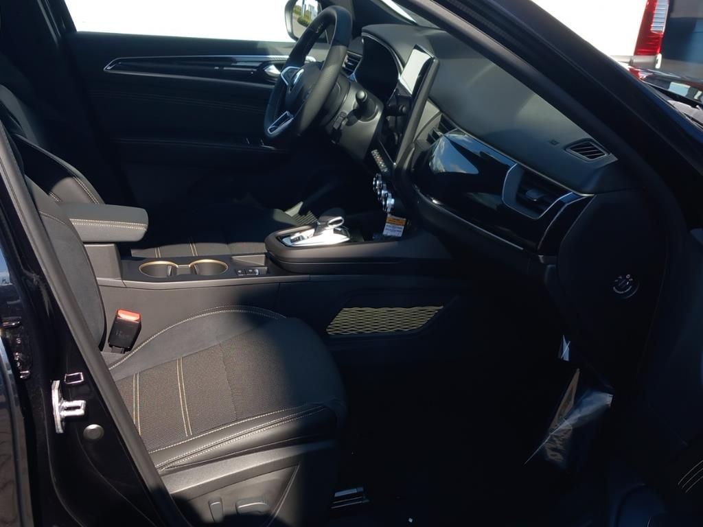 Renault Arkana E-Tech engineered Full Hy - Samsaru's Car Outlet