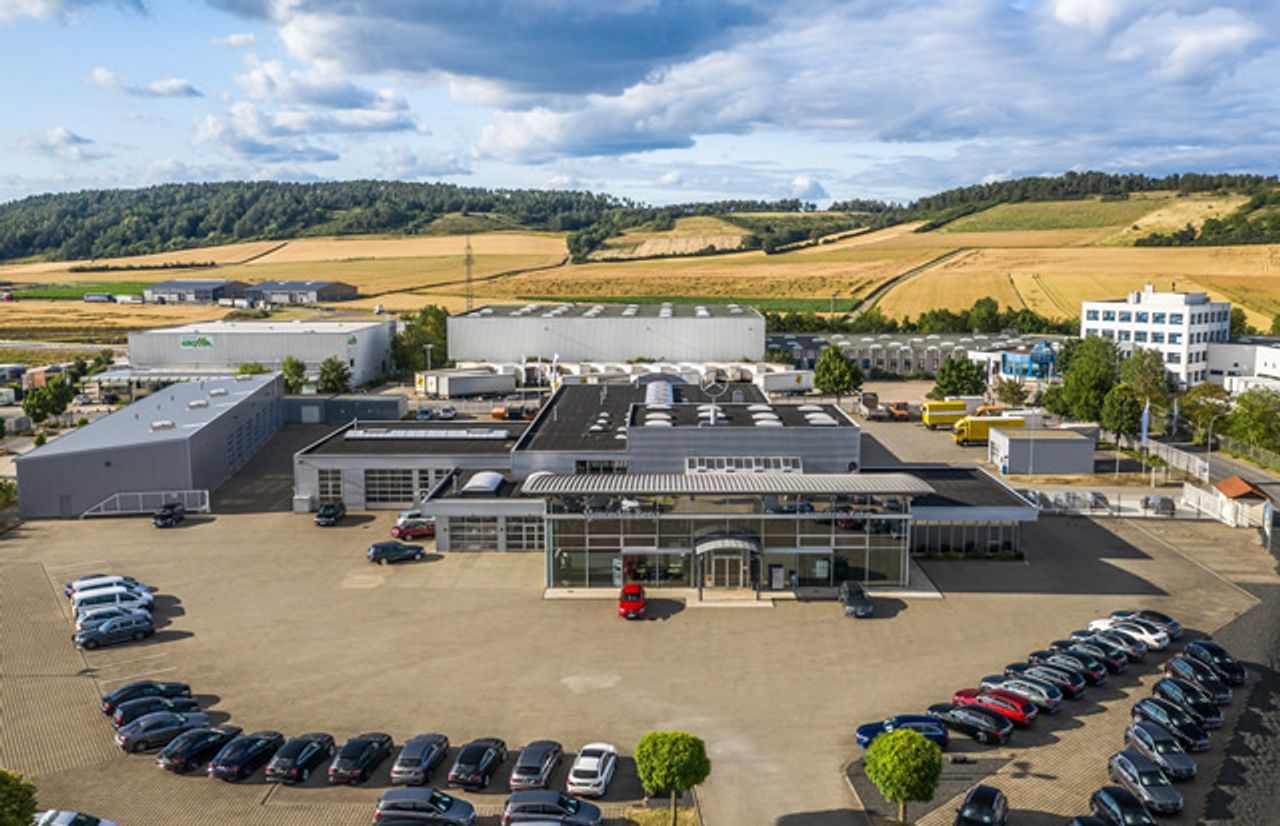 Mercedes-Benz GLC 300 d 4M+AMG+AHK+TECHNIK-P.+360°+HUD