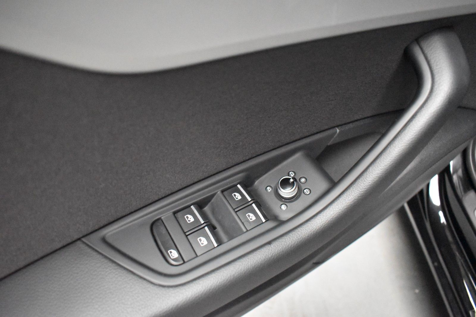 Audi A4 Avant 35 TDI - Samsaru's Car Outlet