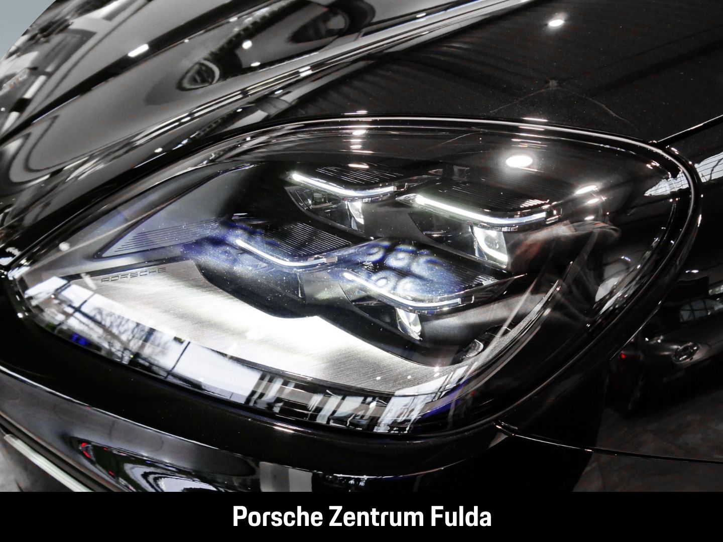 Porsche Cayenne E-Hybrid Coupe BOSE Panoramadach LED