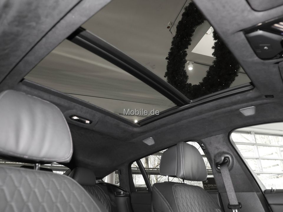 BMW X6 xDrive40d *Black Vermilion* UPE 139TEuro