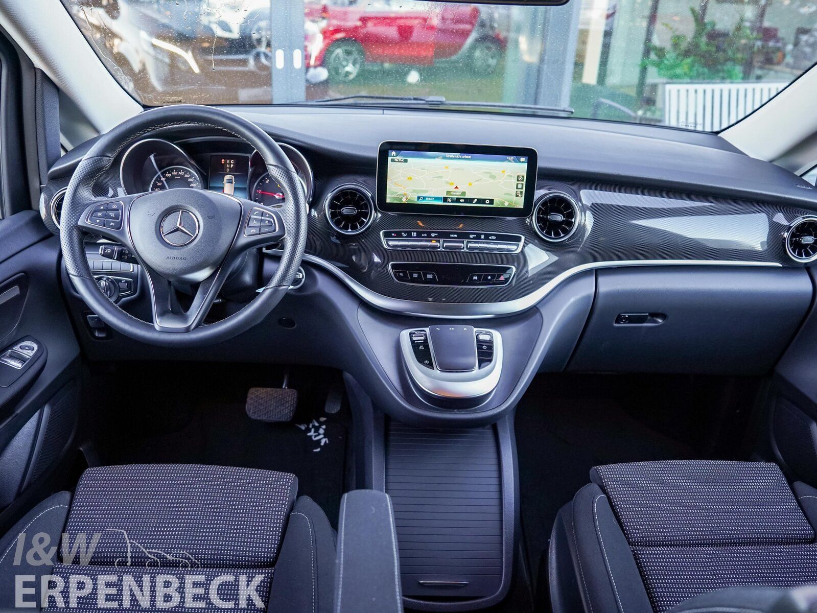 Mercedes-Benz V 300 d EDITION Lang - Samsaru's Car Outlet