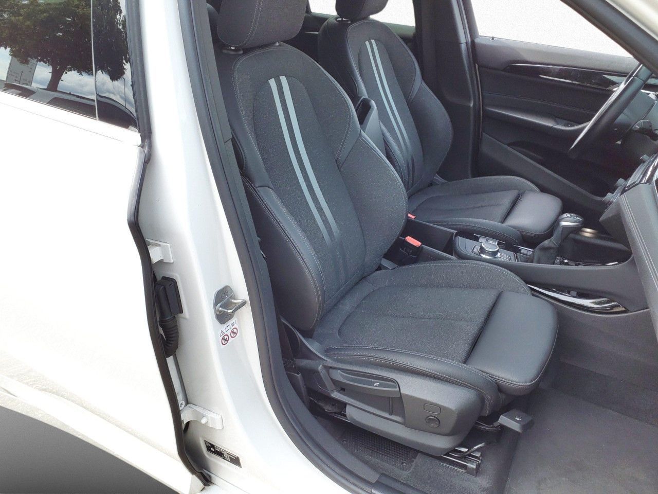 BMW X1 xDrive25e M SPORT - Samsaru's Car Outlet