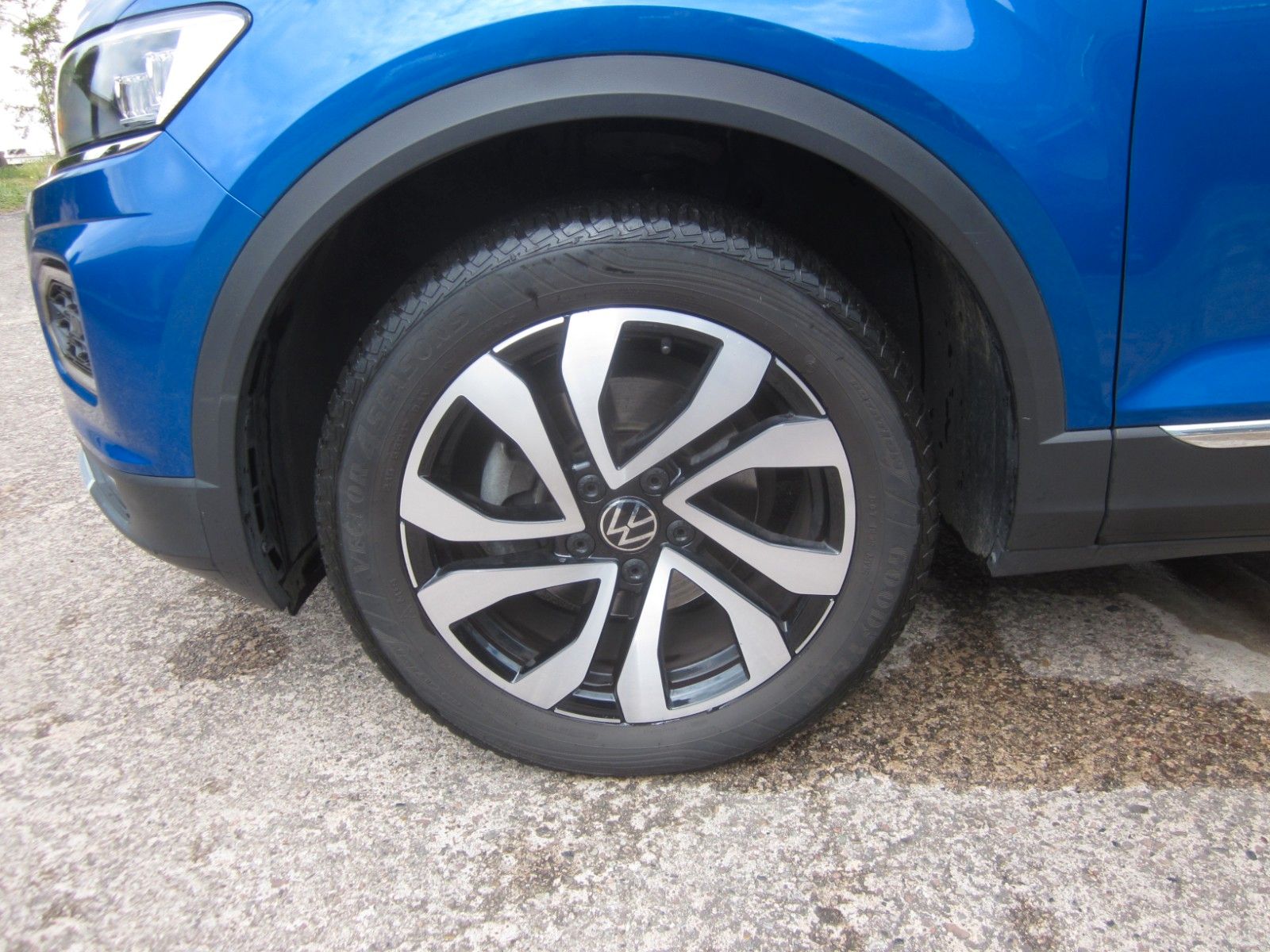 Volkswagen T-Roc Active - Samsaru's Car Outlet