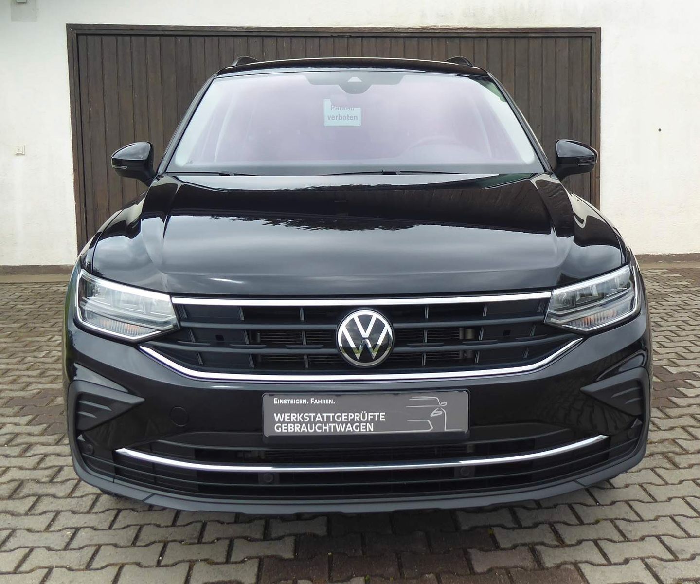 Volkswagen Tiguan Life 4Motion 2.0 TDI - Samsaru's Car Outlet