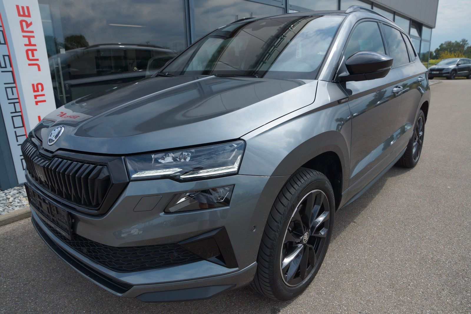 Skoda Karoq 2.0TSI SL 4x4 DSG!360°!ACC!AHK!St.Hzg!GAR!