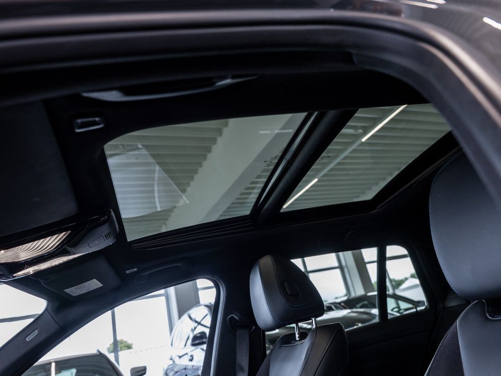 BMW 320d Touring M-Sportpaket - Samsaru's Car Outlet
