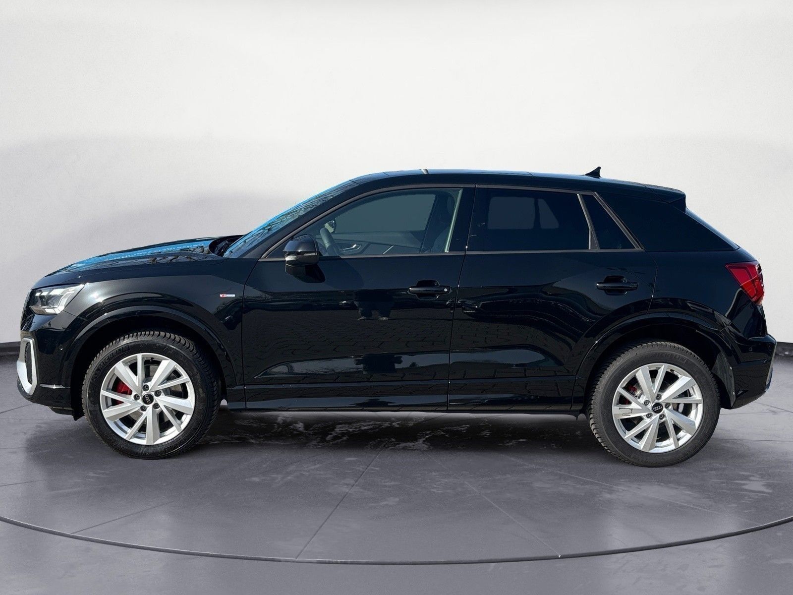 Audi Q2 S-Line 40 TFSI quattro S tronic