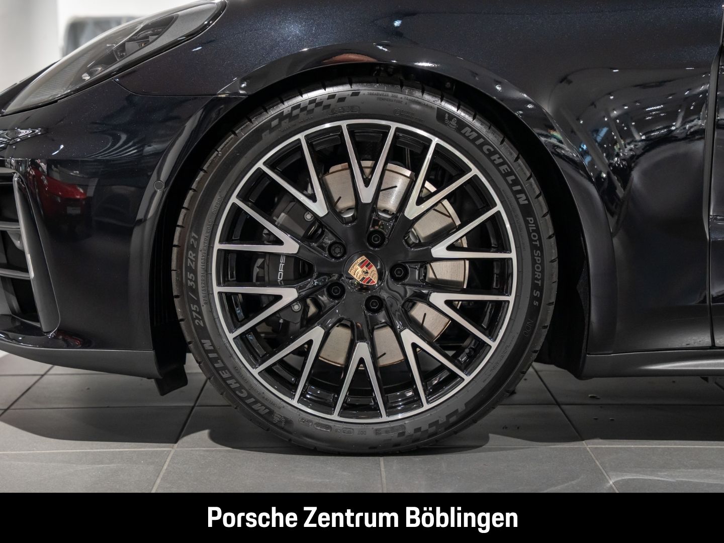 Porsche Panamera 4 E-Hybrid HA-Lenkung InnoDrive Head-Up