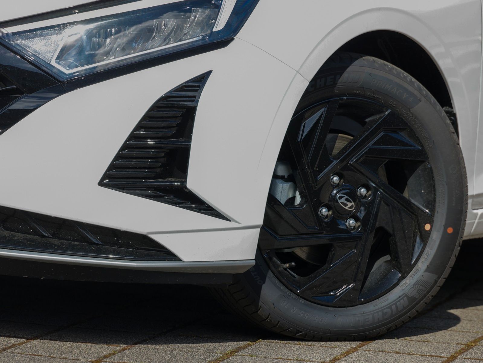 Hyundai i20 Blackline