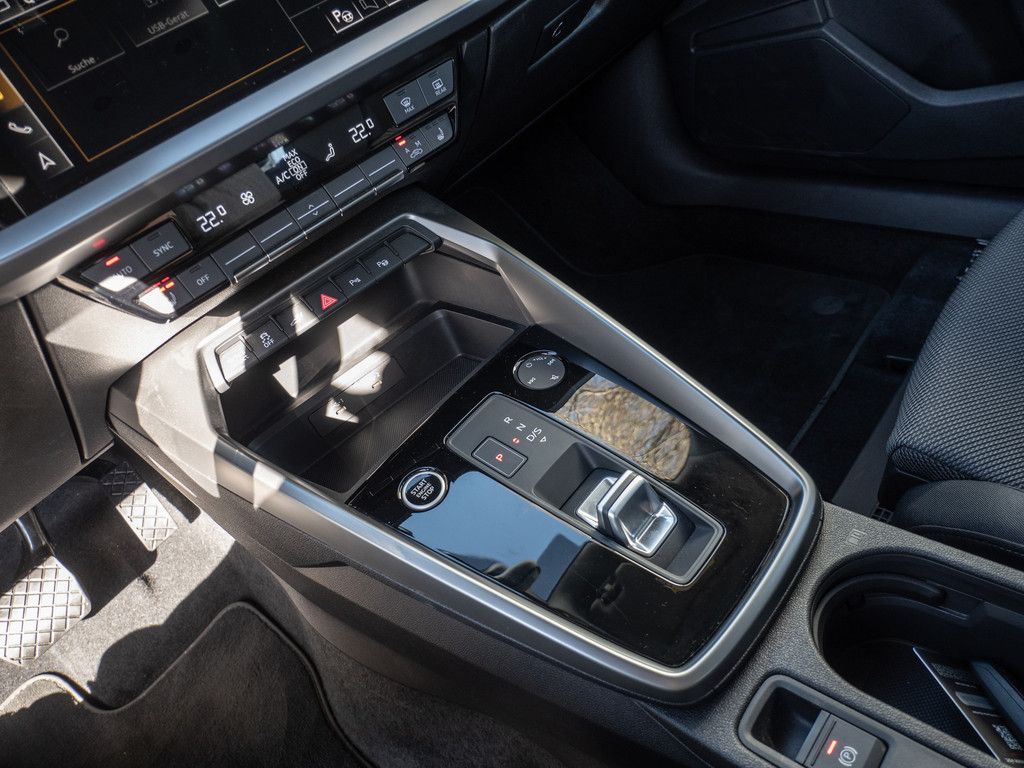 Audi A3 Sportback 40 TFSI e - Samsaru's Car Outlet