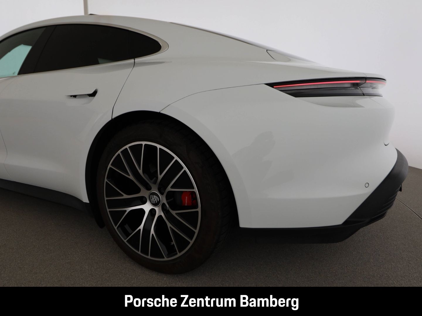 Porsche Taycan 4S/ Vollleder/ Performance Batterie/ 18-W