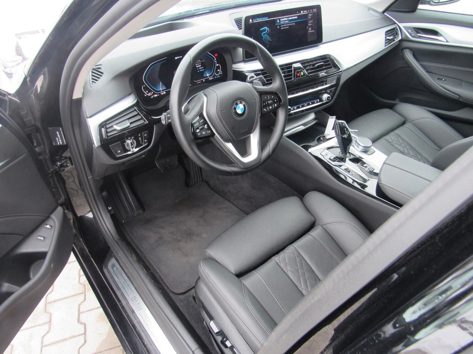 BMW 530e xDrive Limousine Laser, HUD, ACC, DAB, Hifi
