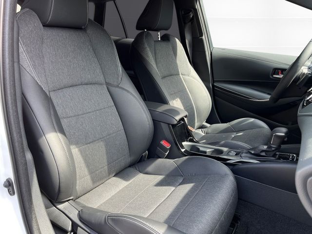 Toyota Corolla Touring Sports 2.0 Hybrid TEAM D +Techni