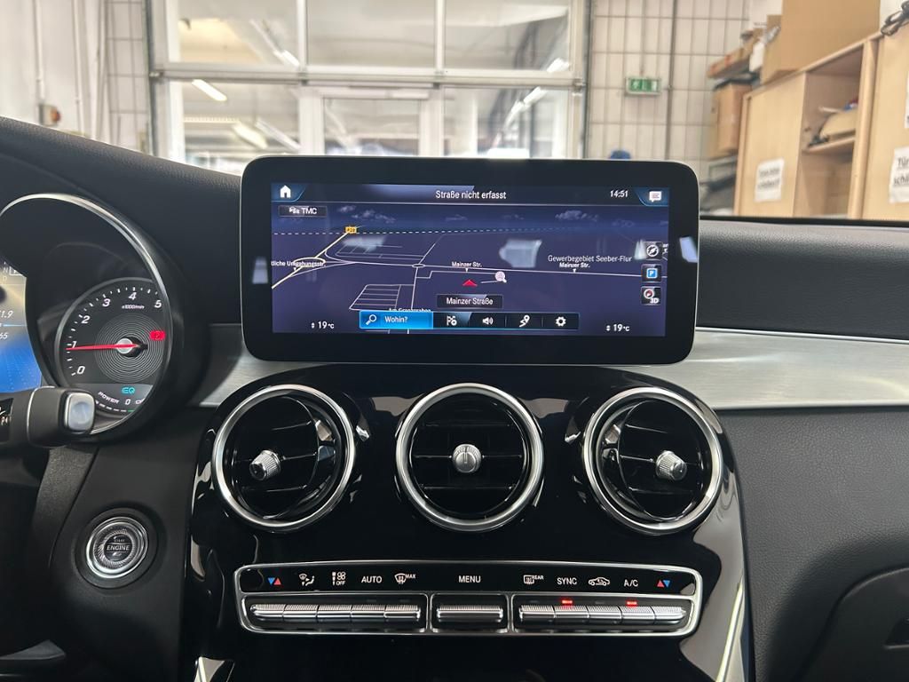 Mercedes-Benz GLC 200 4M AMG - Samsaru's Car Outlet