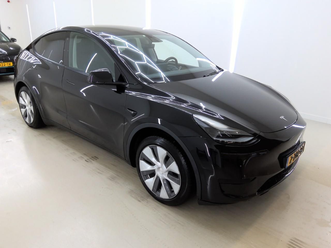 Tesla Model Y Standard RWD Plus 351pk 94.2% SoH [ TREK