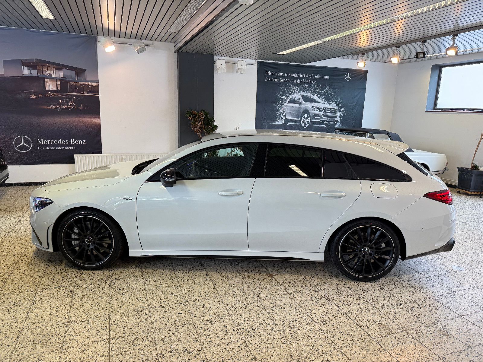 Mercedes-Benz CLA 35 4MATIC AMG - Samsaru's Car Outlet