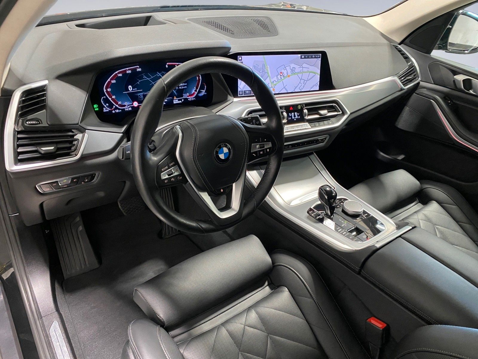 BMW X5 xDrive 30d M-Shadow HuD LEDER AHK LED 20 Zoll