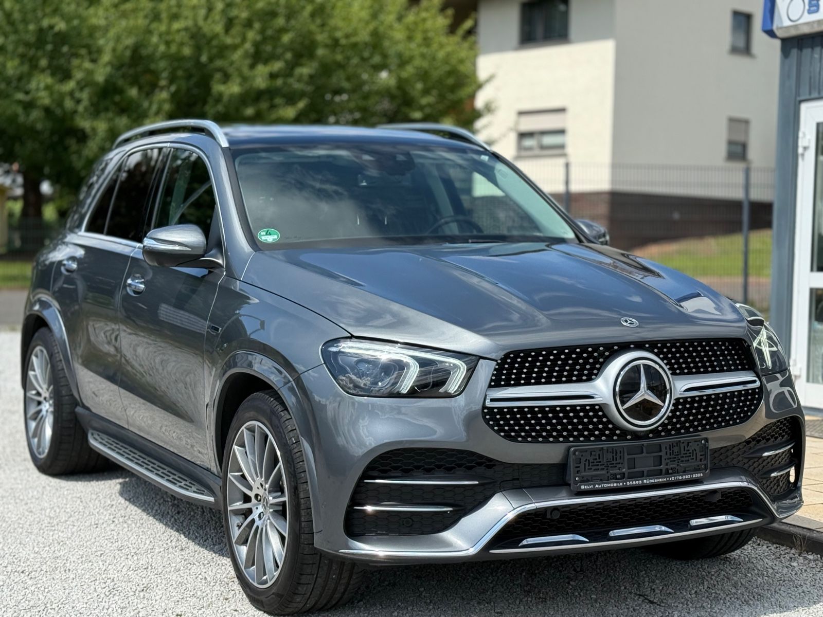 Mercedes-Benz GLE 350de 4MATIC PANO Burmester AHK Trittbre AMG