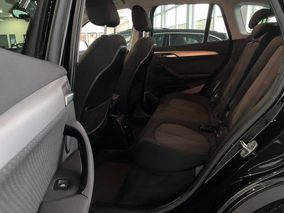 BMW X1 xDrive25e Advantage - Samsaru's Car Outlet