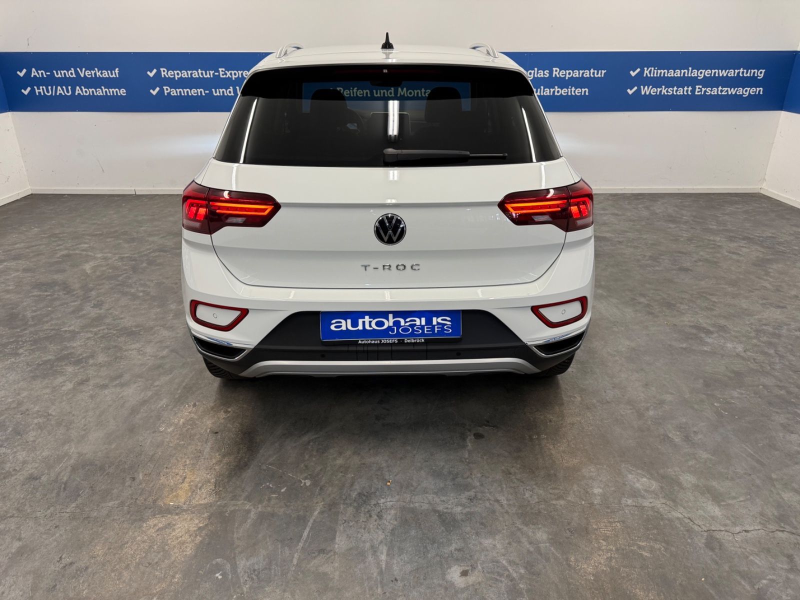 Volkswagen T-Roc 2.0 TDI DSG VirtuCock - Samsaru's Car Outlet