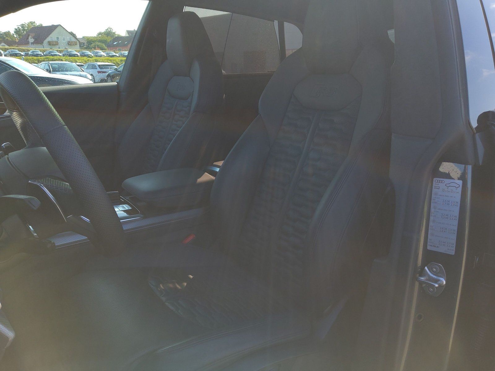 Audi RSQ8 Keramik V-Max RS-AGA Matrix Pano Massage HU