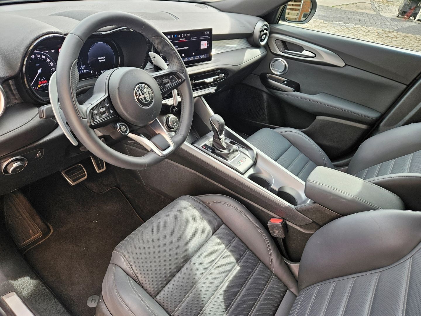Alfa Romeo Tonale 1.3T PHEV Edizione Speciale - Leder - Sou