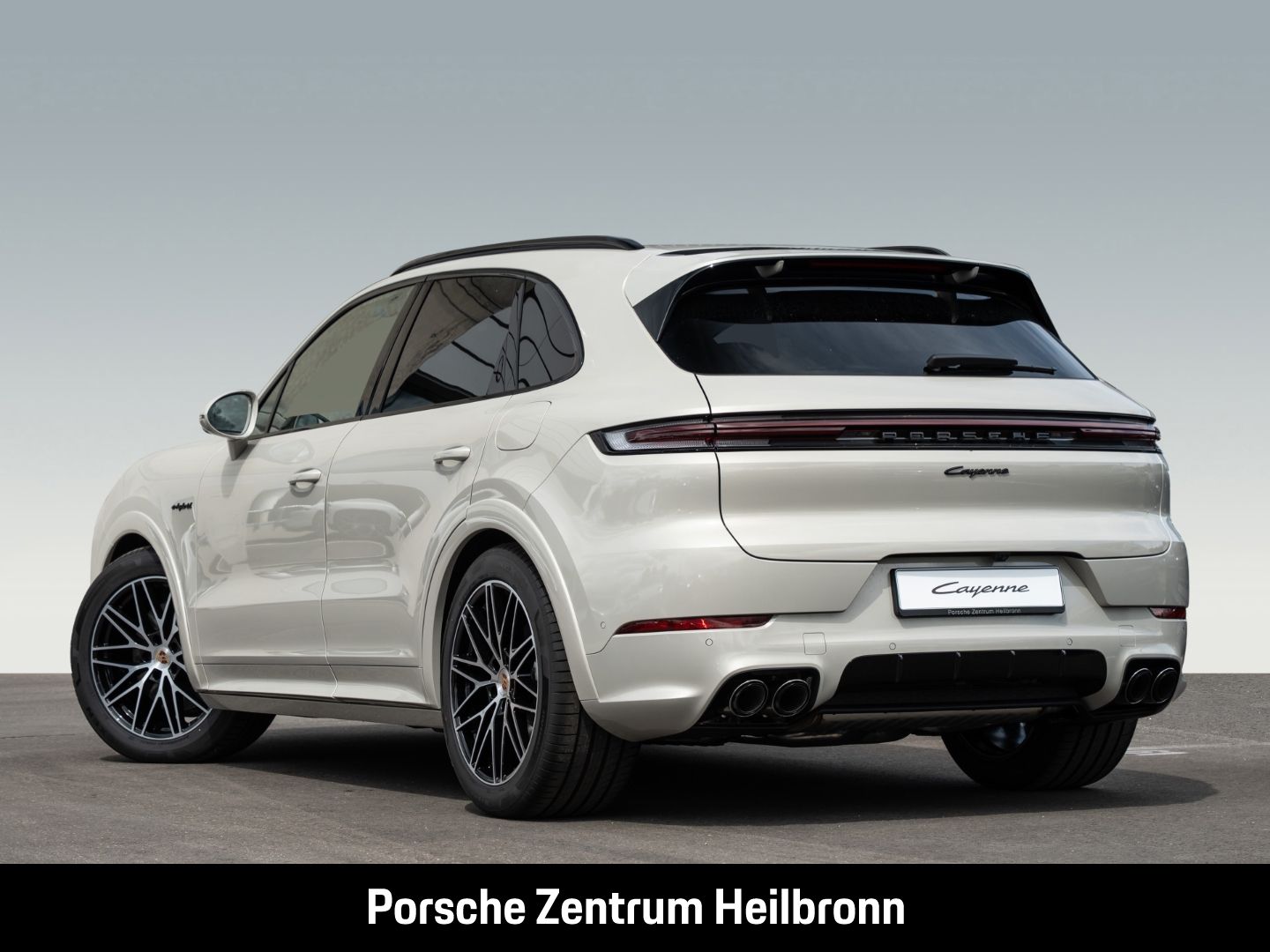 Porsche Cayenne E-Hybrid InnoDrive Sitzbelüftung BOSE