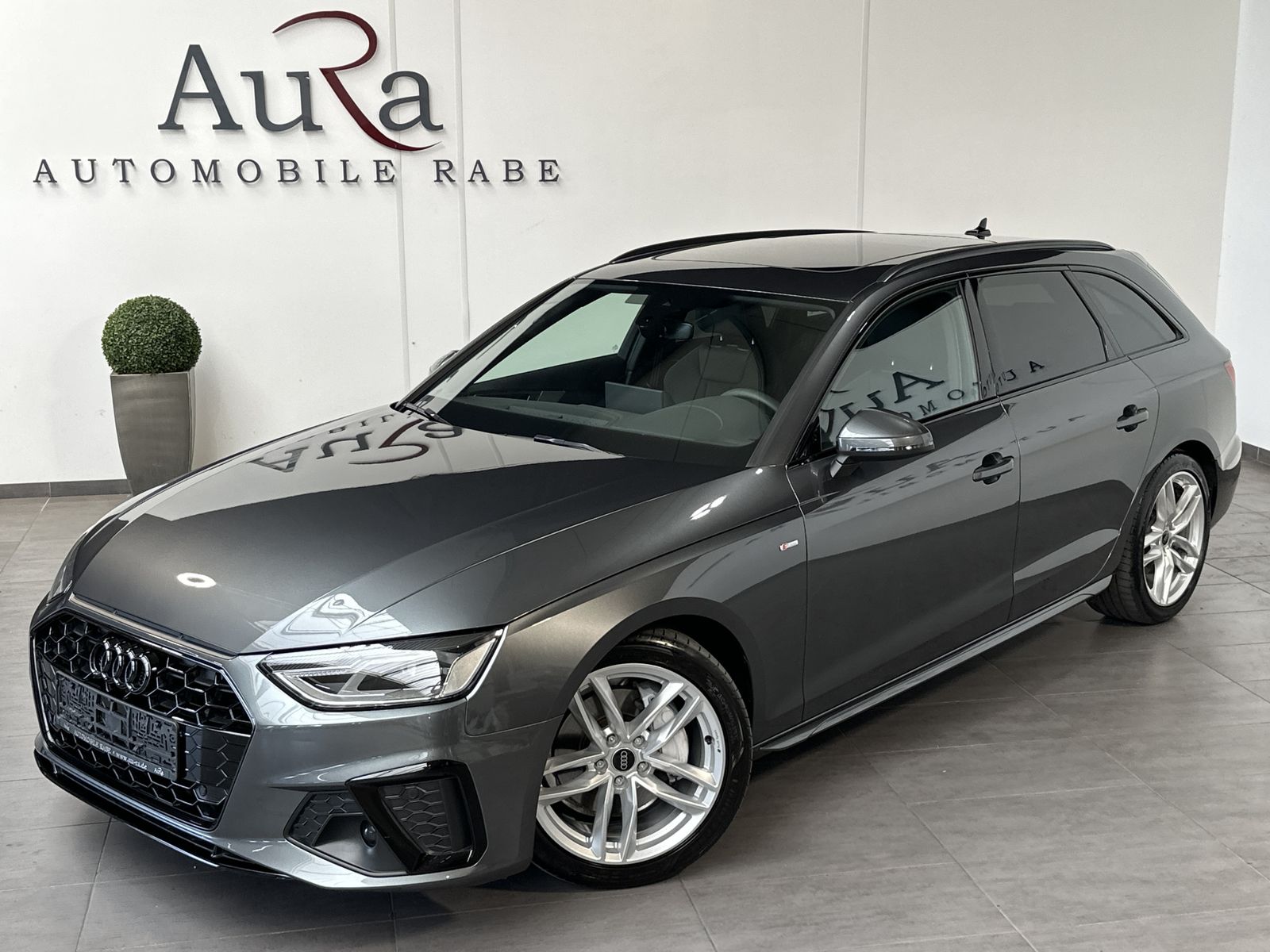 Audi A4 Avant 40 TDI S-Line - Samsaru's Car Outlet