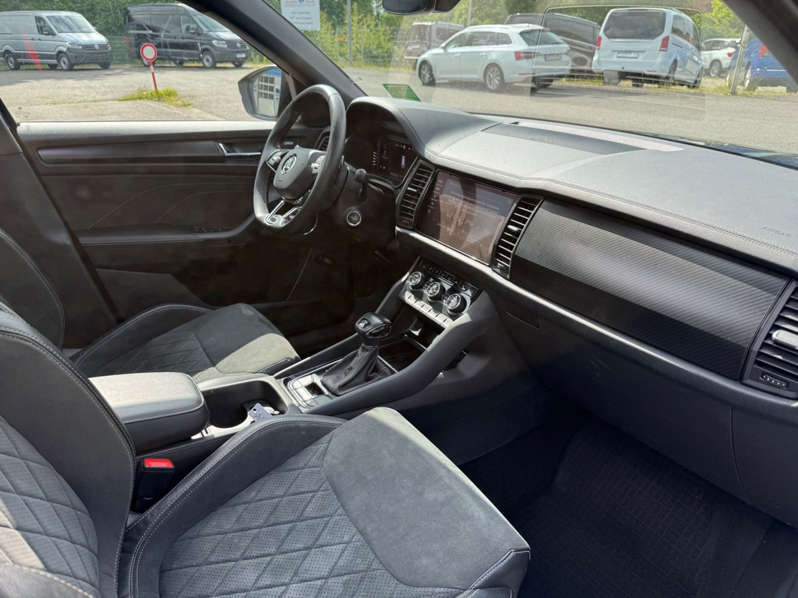 Skoda Kodiaq Sportline 4x4 - Samsaru's Car Outlet
