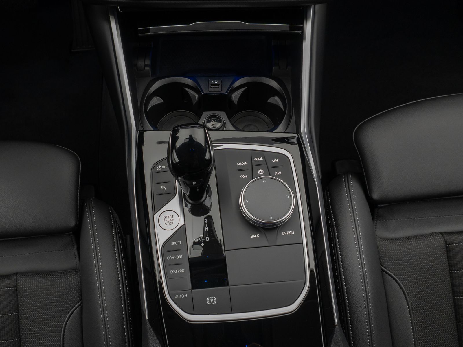 BMW 320d SportLine - Samsaru's Car Outlet