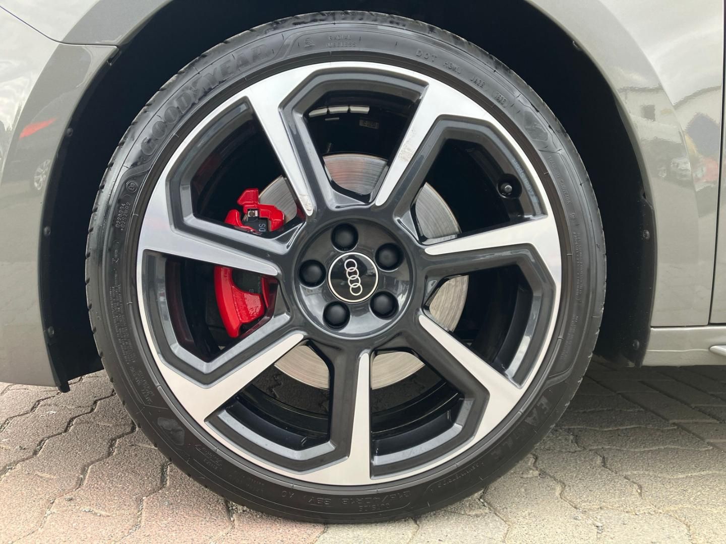 Audi A1 Sportback S line 40 TFSI DSG - Samsaru's Car Outlet