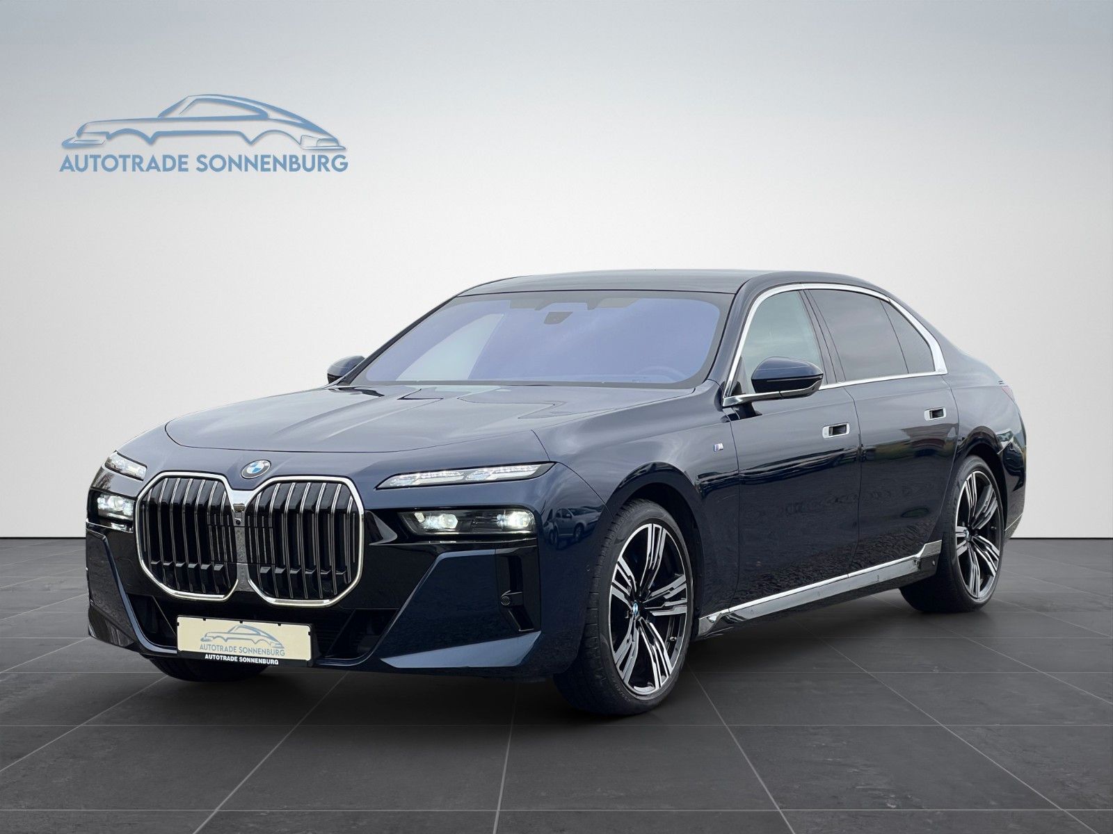 BMW 740 d xDrive M Sport/TV/HUD/AHK/B&W/PANO