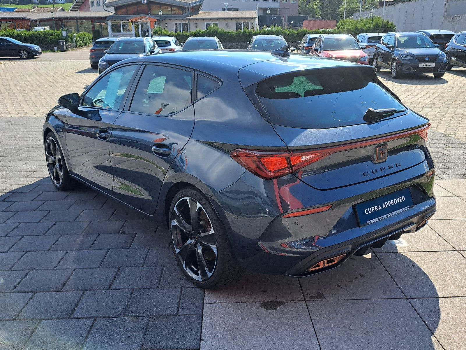 Cupra Leon VZ 1.4 e-Hybrid - Samsaru's Car Outlet