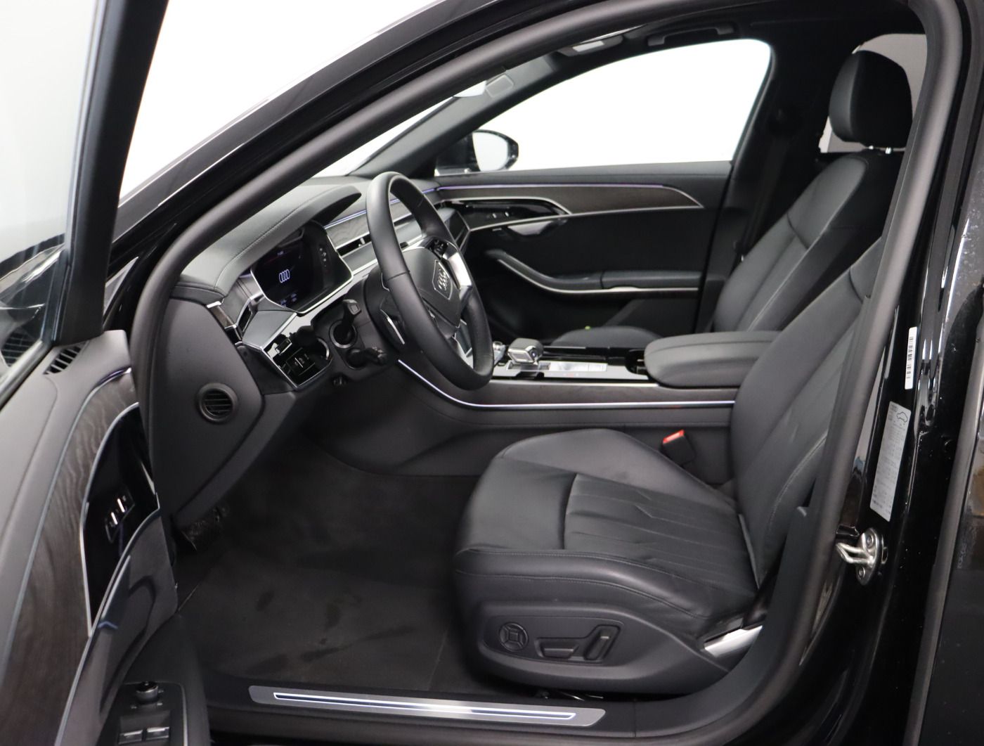 Audi A8 50 TDI quattro - Samsaru's Car Outlet