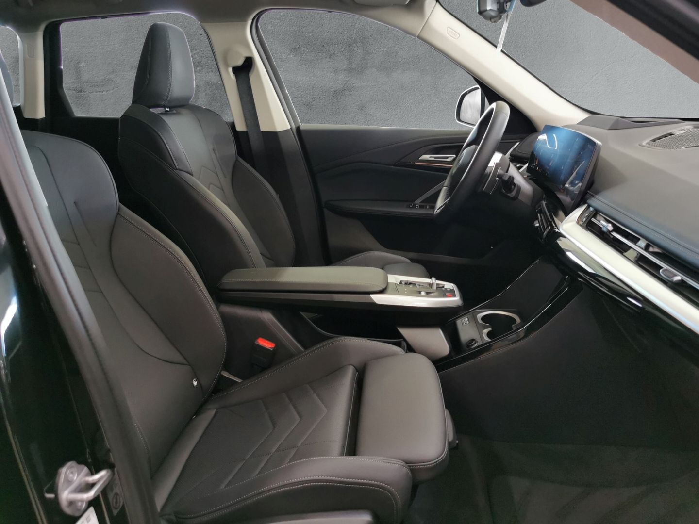 BMW X1 xDRIVE 20d xLine - Samsaru's Car Outlet