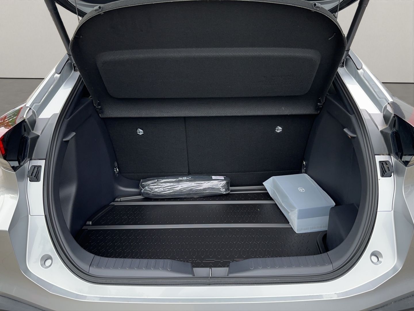 Toyota C-HR Hybrid Team D 2.0 TECHNIKPAKET+NAVI+LED+RFK