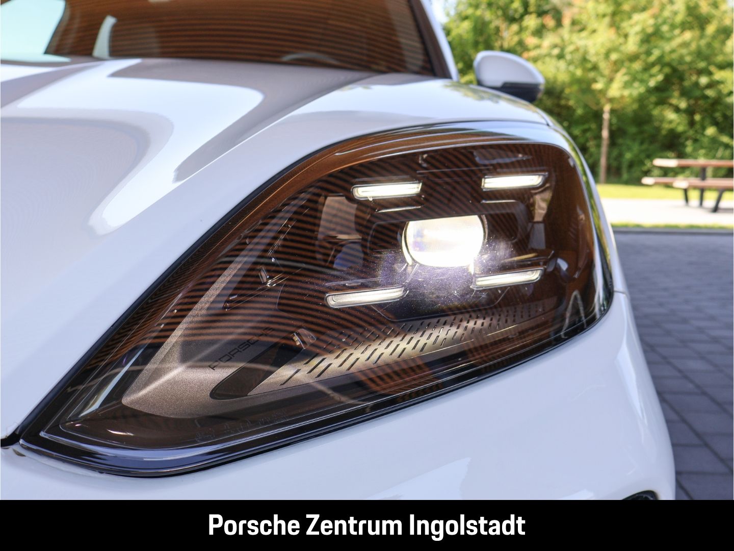 Porsche Cayenne E-Hybrid, Panorama, Luftfederung, Surrou