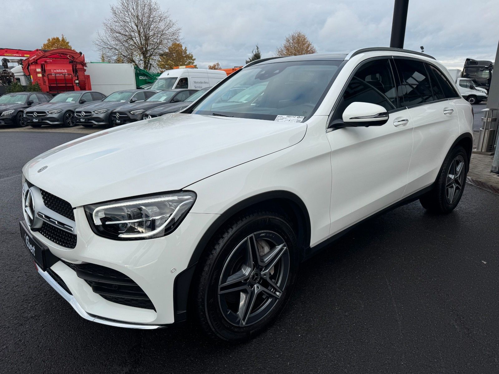 Mercedes-Benz GLC 200 4M AMG+Pano+Distr+StandH+AHK+360+HUD