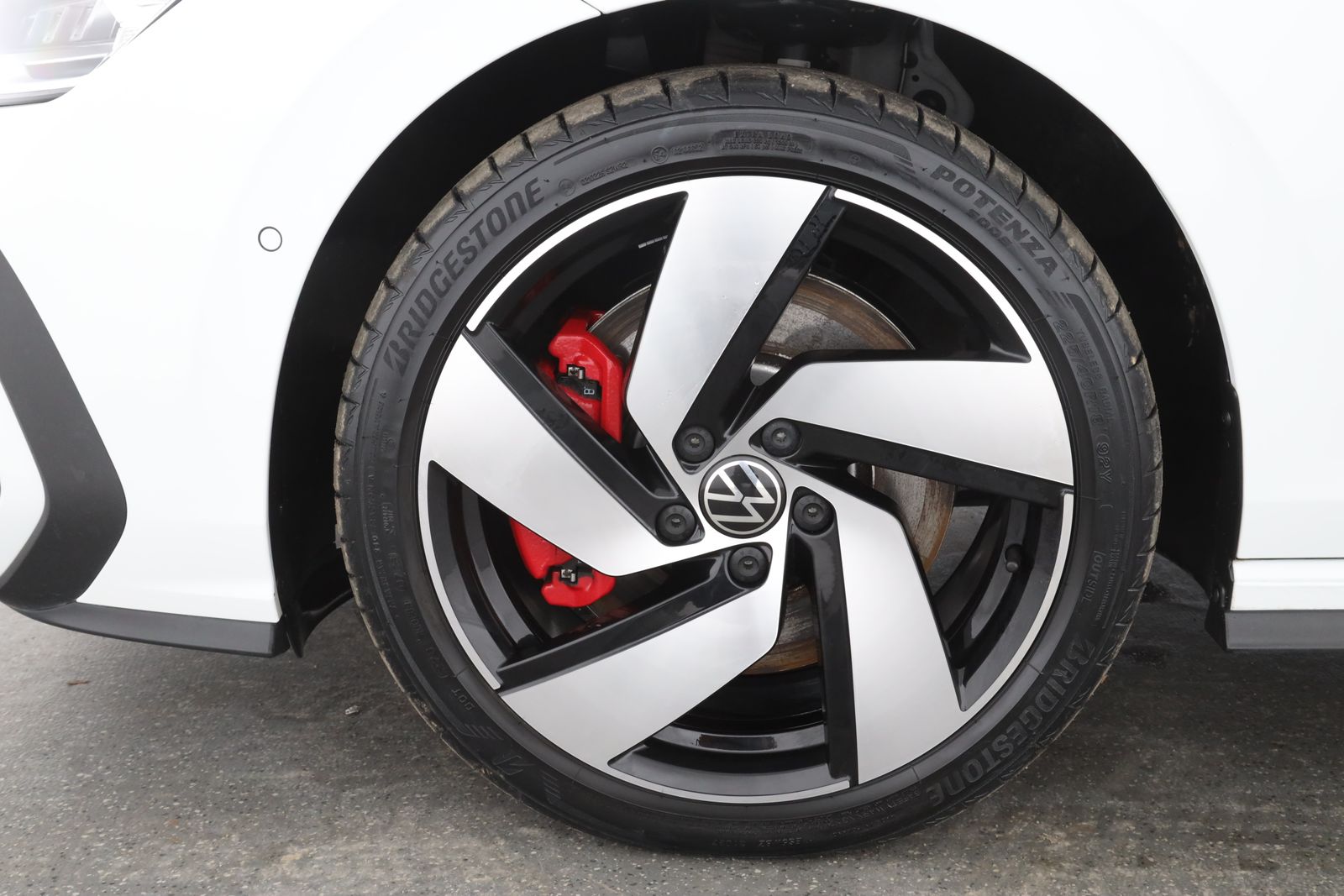 Volkswagen Golf VIII GTE 1.5 TSI DSG eHybrid | NAVI | LED |