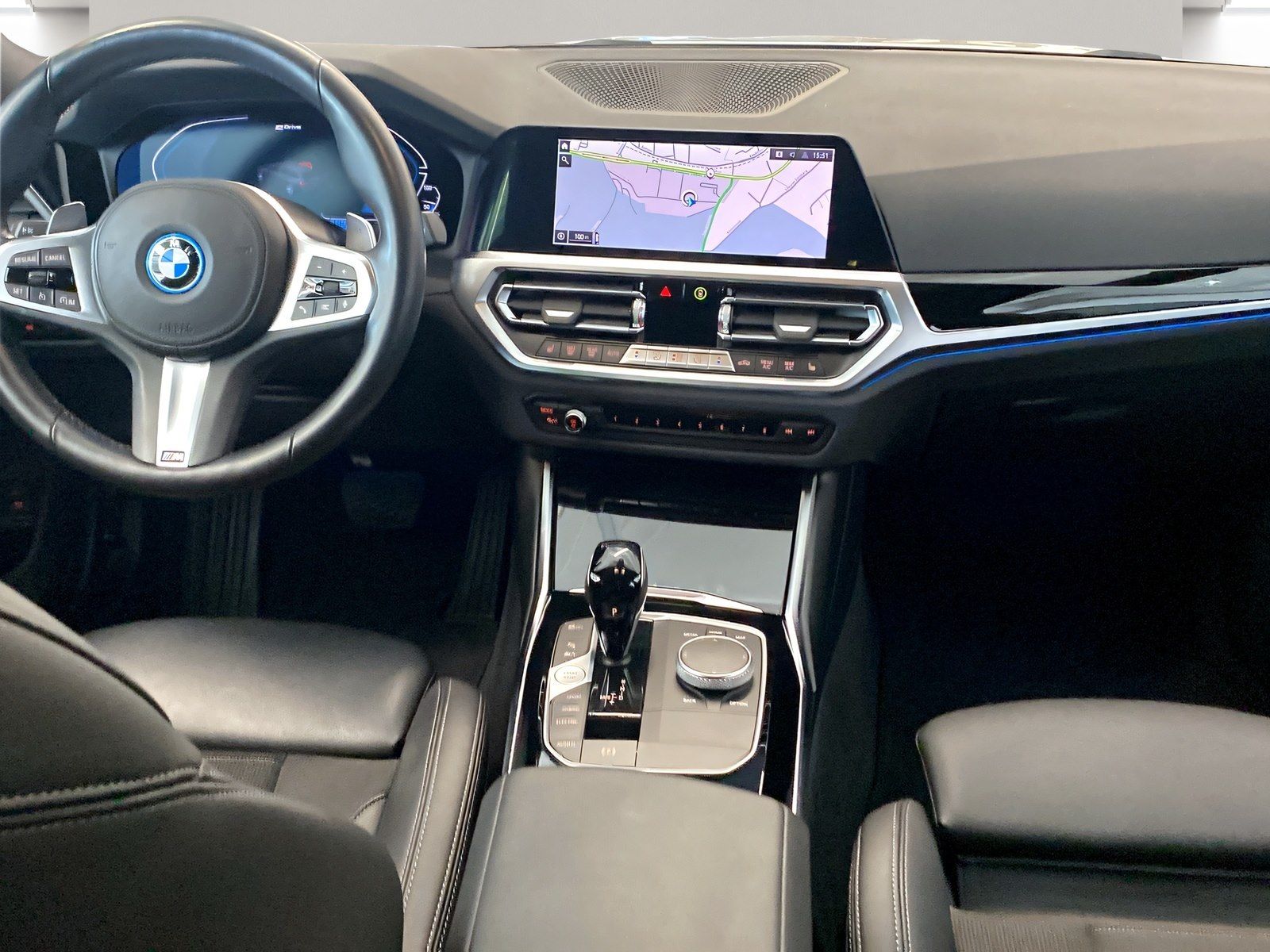 BMW 320e xDrive Touring - Samsaru's Car Outlet
