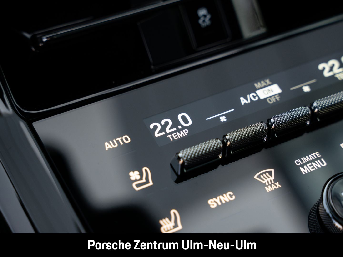 Porsche Panamera 4S E-Hybrid HA-Lenkung InnoDrive HUD