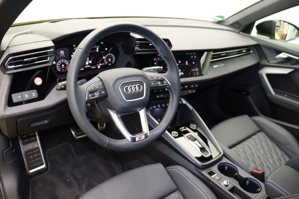 Audi A3 allstreet 35 TFSI - Samsaru's Car Outlet