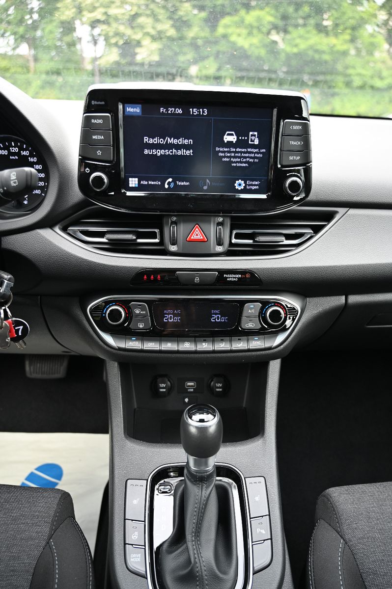 Hyundai i30 1.0 T-GDI - Samsaru's Car Outlet