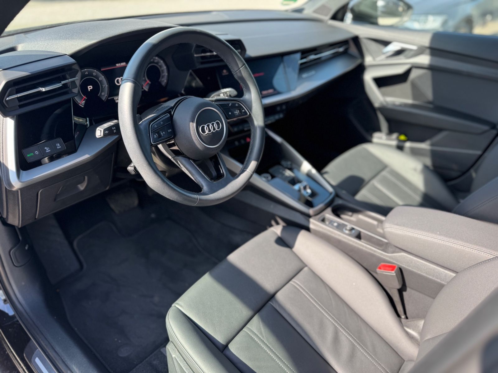 Audi A3 Sportback 35 TFSI Automatik - Samsaru's Car Outlet