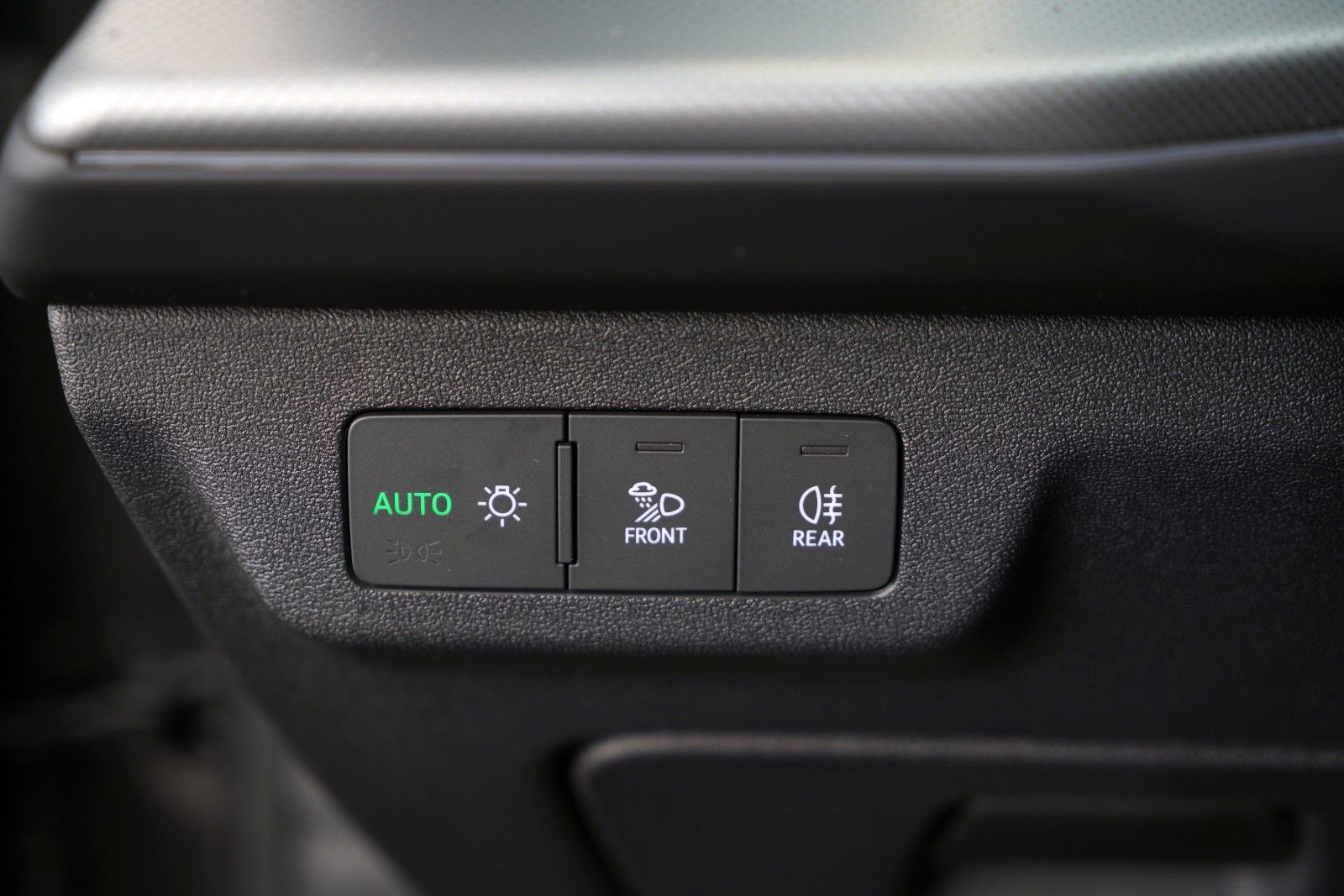 Audi Q3 SUV e-hybrid AHK S-LINE PANO TECH PRO MATRIX