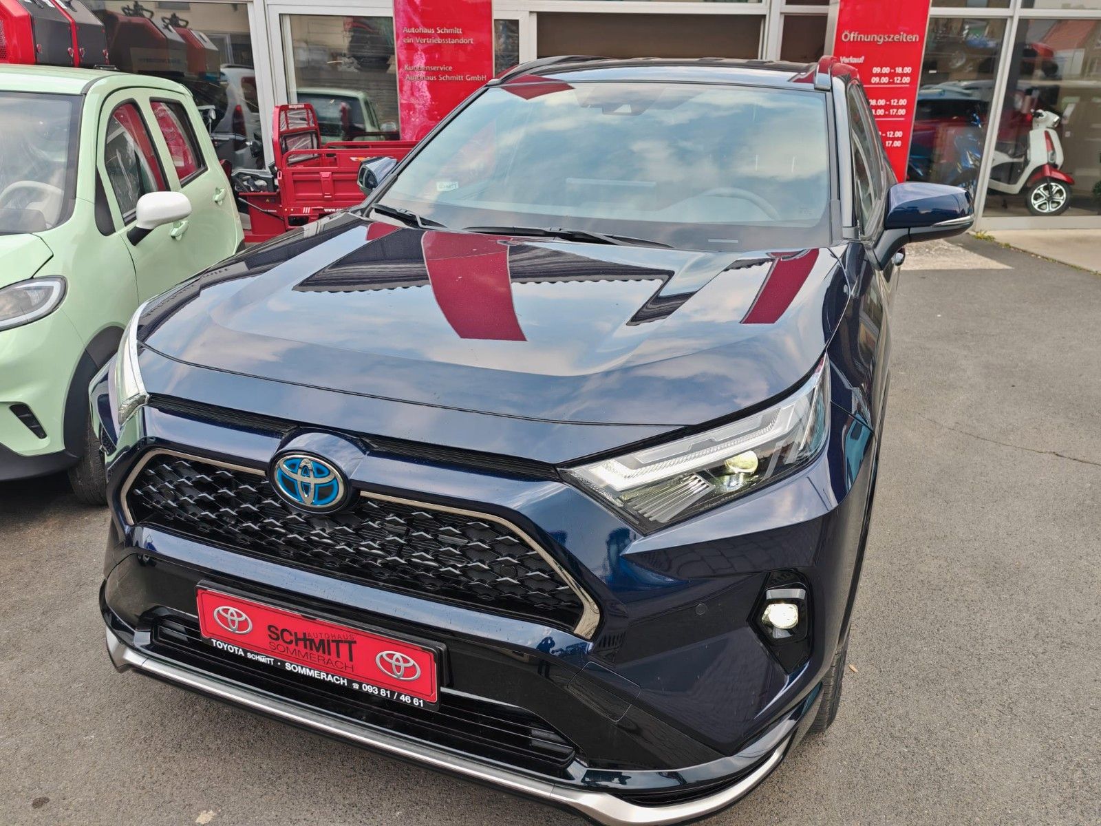 Toyota RAV 4 Plug-in Hybrid 4x4 Teamplayer Neu