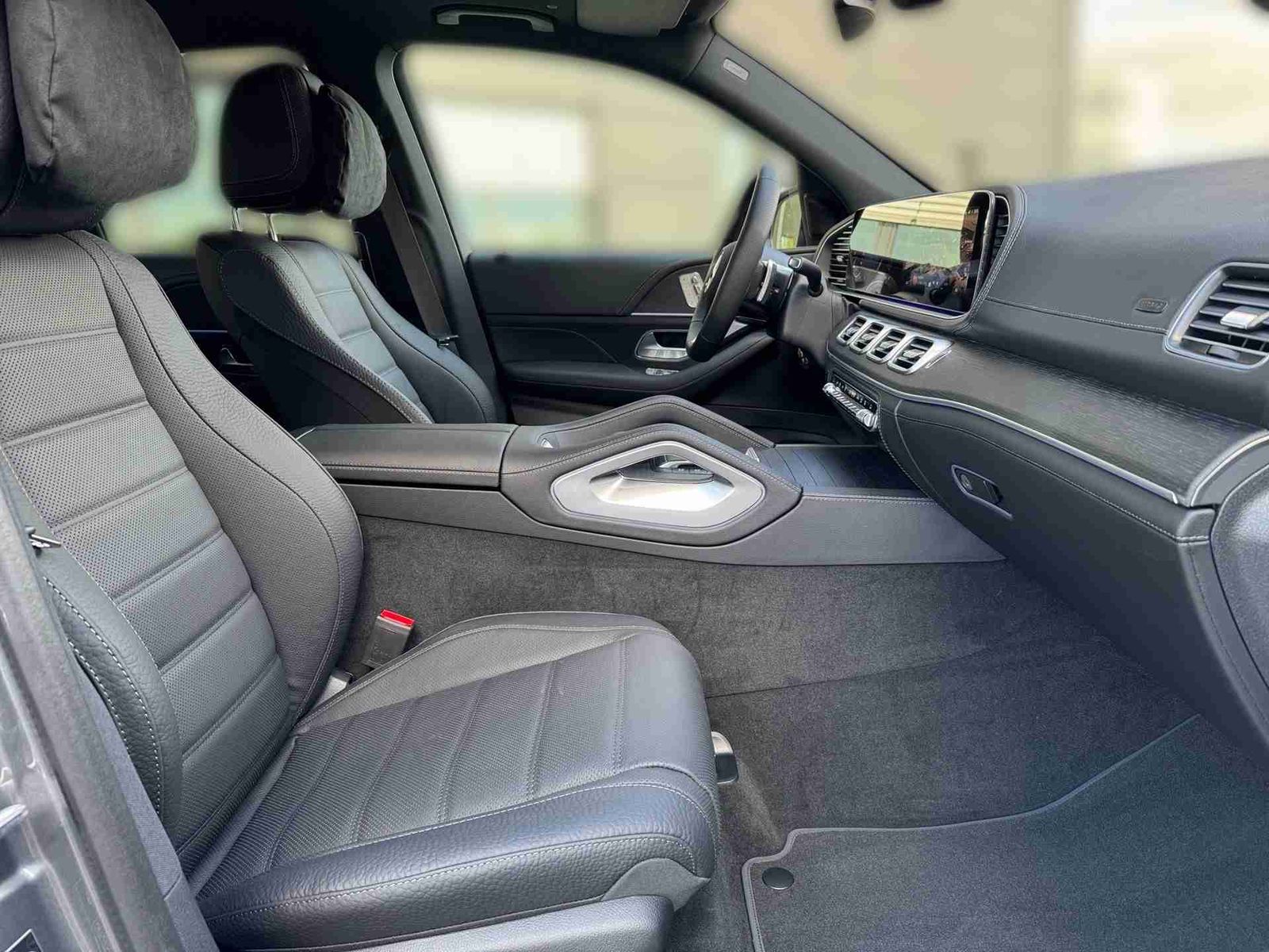 Mercedes-Benz GLE 450 d 4M +AMG+SHZ+Pano+Burmester+AHK+HUD+STH