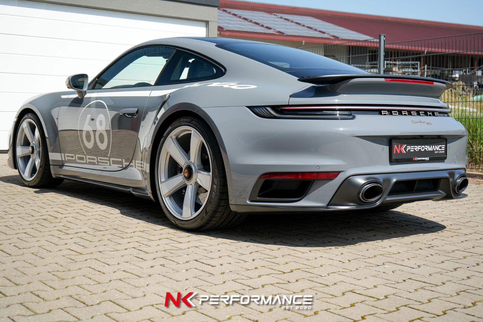 Porsche 992 Turbo 50 Jahre/ HERITAGE / ARKTIKGRAU