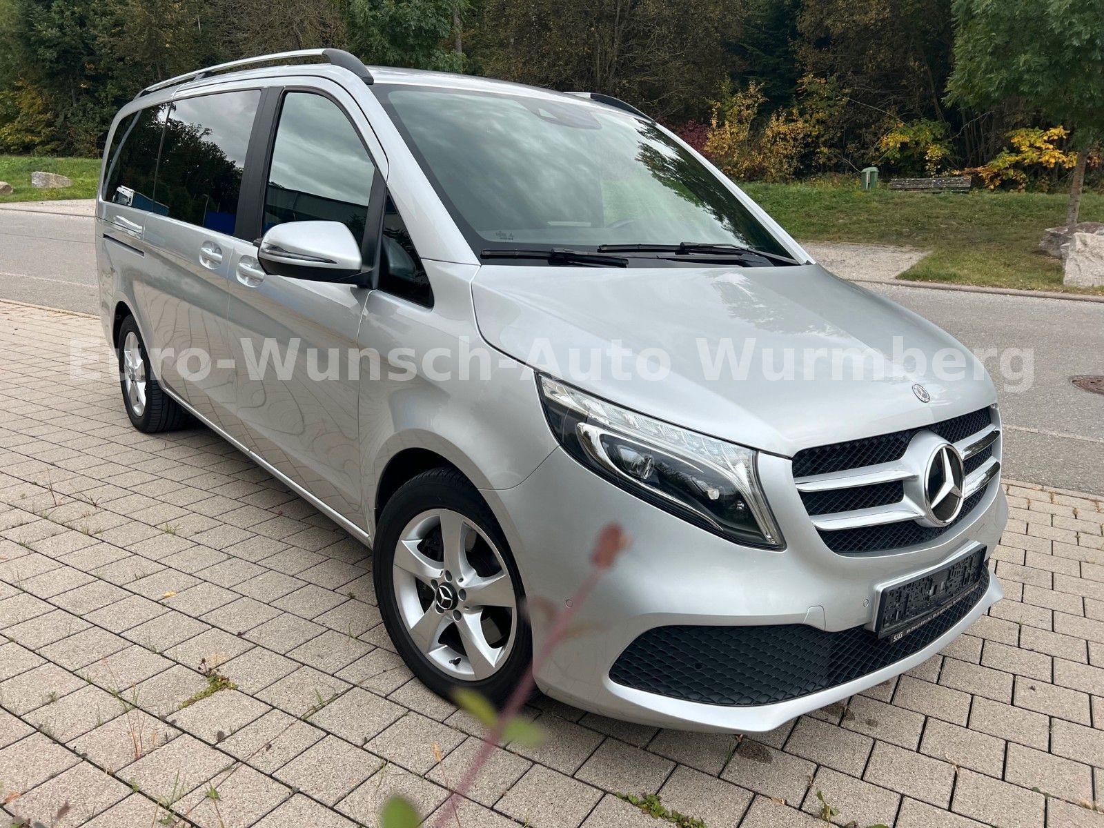 Mercedes-Benz V 250 d Edition - Samsaru's Car Outlet